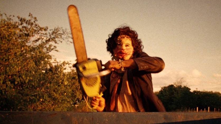 Leatherface em 'O Massacre da Serra Elétrica' (1974)